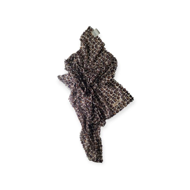 Nicki scarf leo print 90x90cm