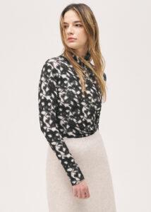 Shirt hight neck printed oatmeal-black