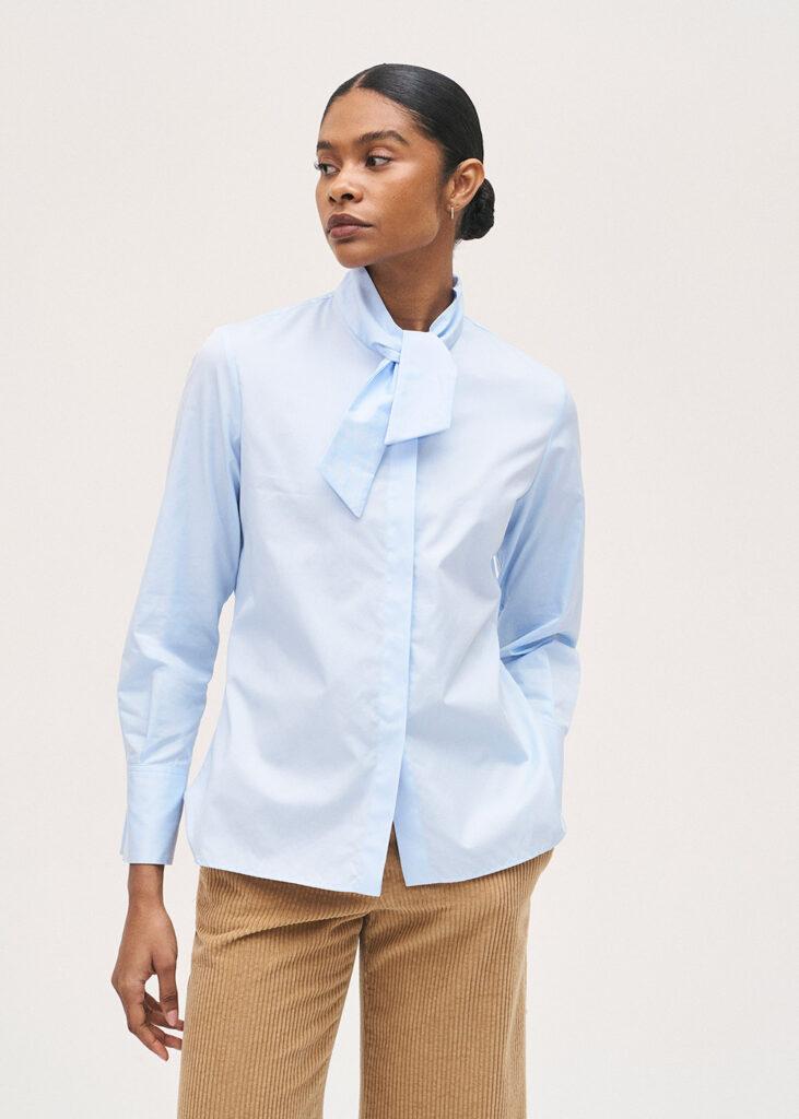 Blouse light blue